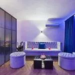 Apartamento Jacuzzi Loveaparts Romantic Getaway