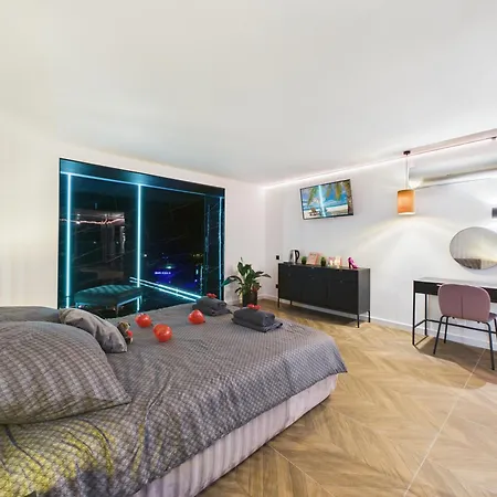 Jacuzzi Loveaparts Marki Romantic Getaway