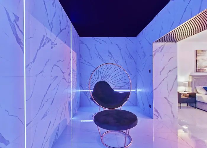 Appartement Jacuzzi Loveaparts Marki Romantic Getaway *