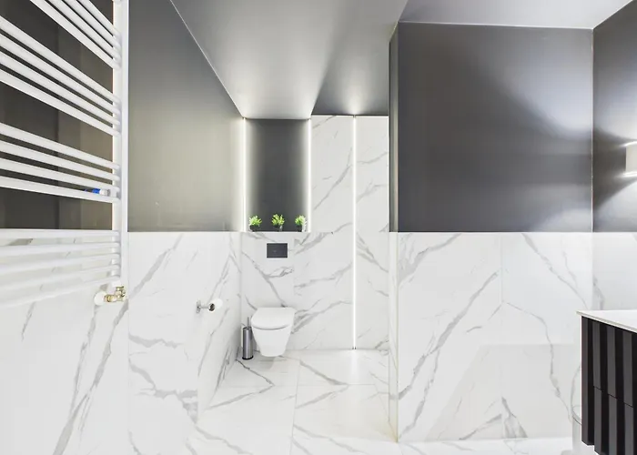 Appartement Jacuzzi Loveaparts Marki Romantic Getaway *