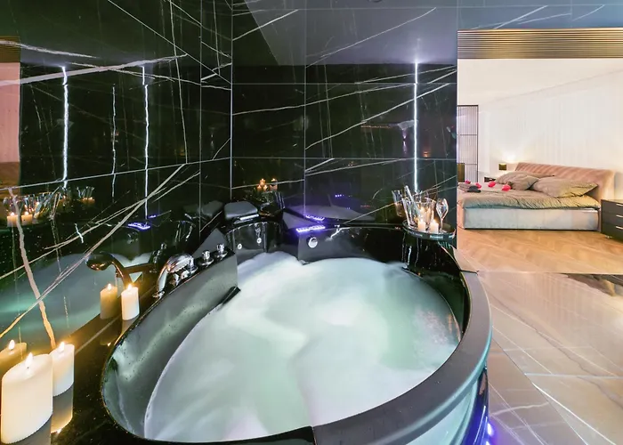 Jacuzzi Loveaparts Marki Romantic Getaway * Marki (Wolomin)